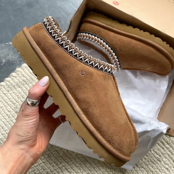 SOLD ✨ NWT UGG like Tasman Slipper  7.5 - Picture 3 of 3